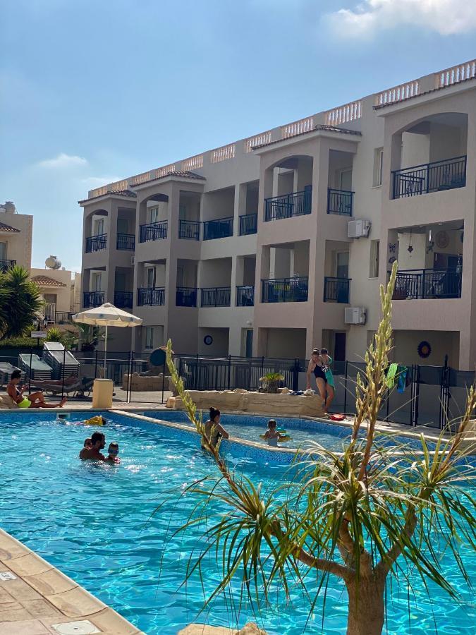 Royal Seacrest А203 Sea View Apartment Paphos Extérieur photo