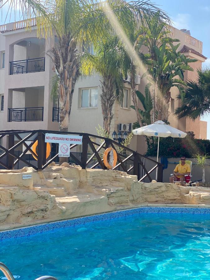 Royal Seacrest А203 Sea View Apartment Paphos Extérieur photo