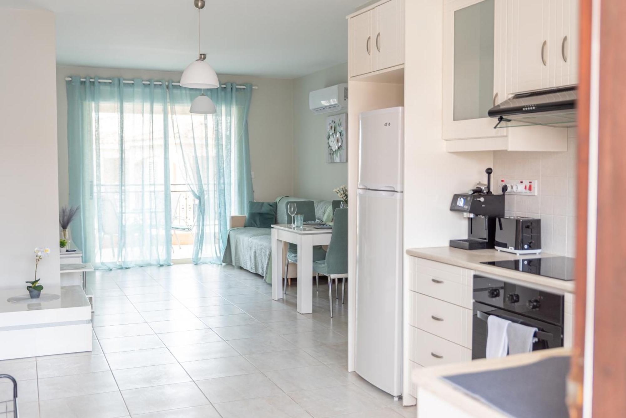 Royal Seacrest А203 Sea View Apartment Paphos Extérieur photo